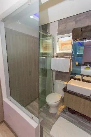 *** Guest house Grand Central Hotel Angeles Philippines